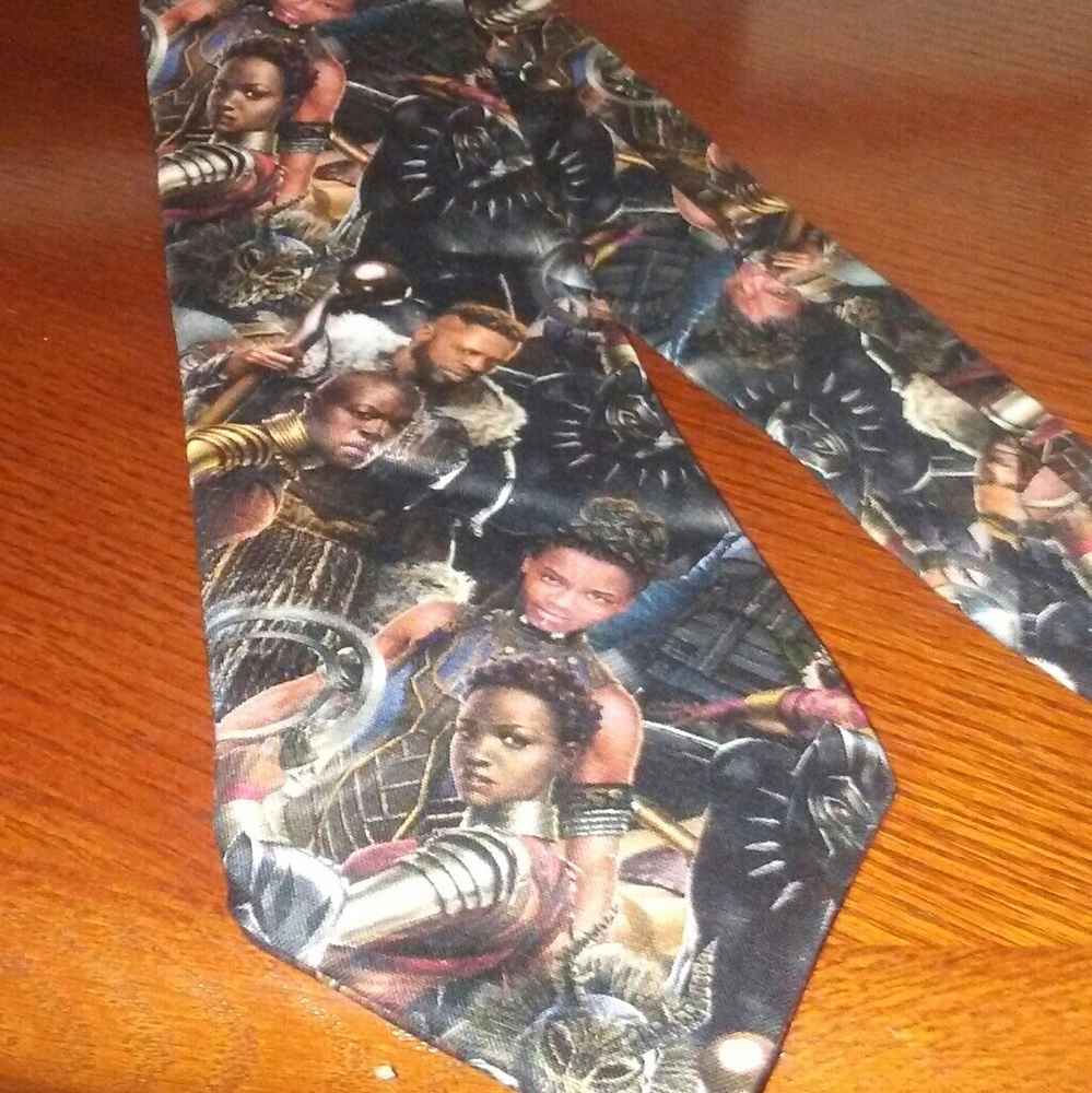 Black Panther Straight Tie with Pocket Square